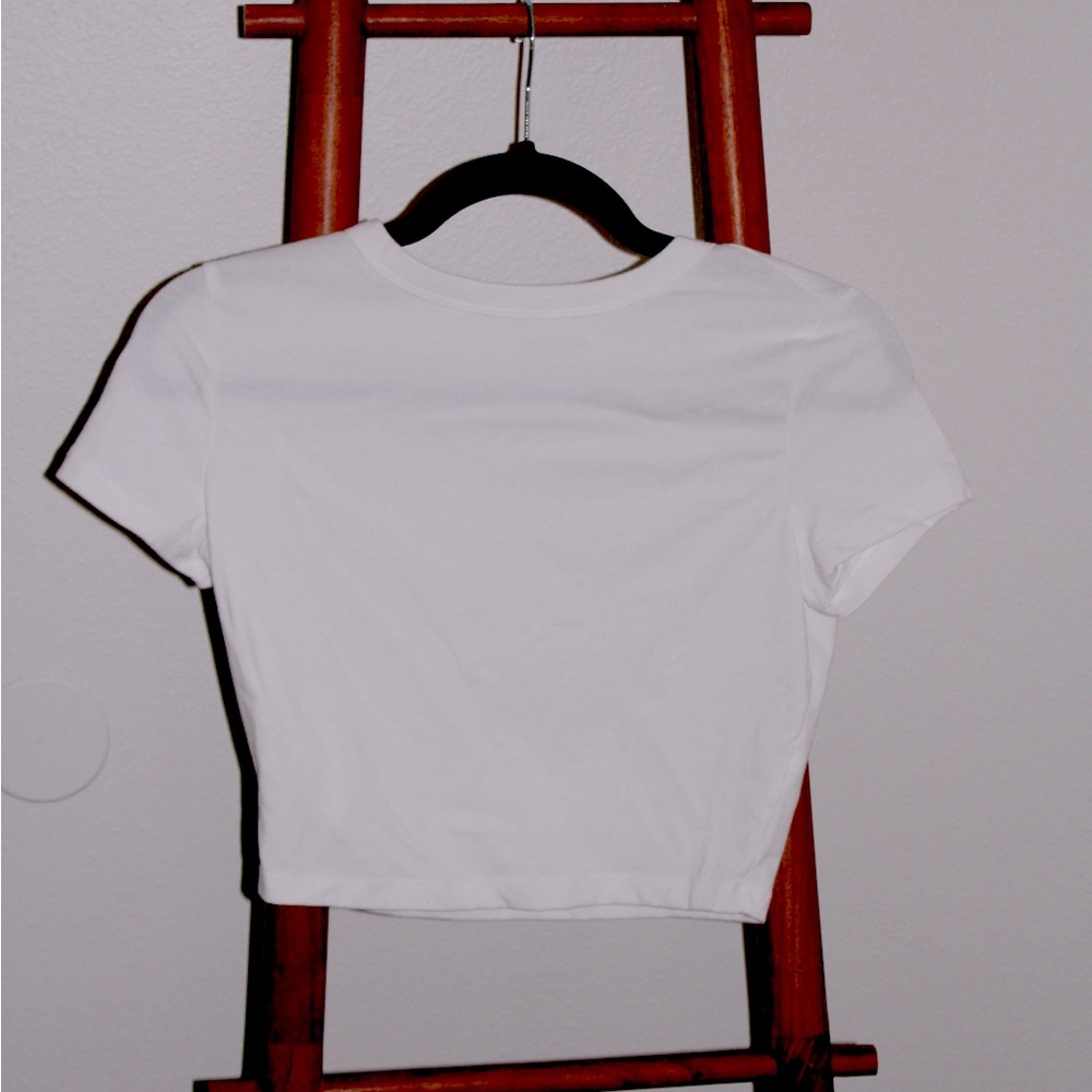 White Crop Top Tshirt.